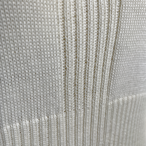 Creme Merino Wollpullover mit Rippen-Detail