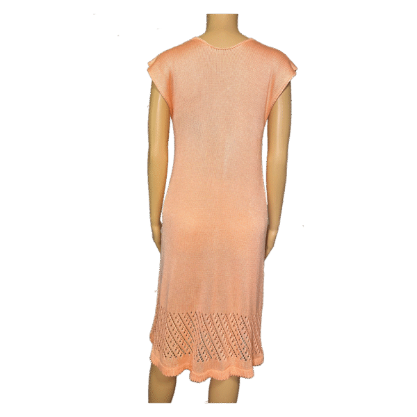 Romantisches Pfirsich-Kleid mit Spitzen-Detail