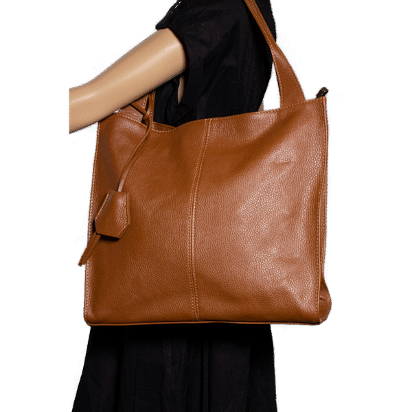 Braune Ledertasche mit Mittelnaht, Innenfach & Mitteltasche