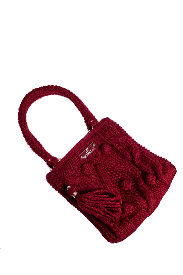 Handgestrickte Schultertasche im kuscheligen Winter-Look