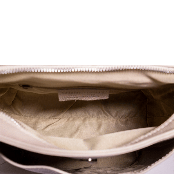 Olive Commander – Militärisch-eleganter Lederrucksack